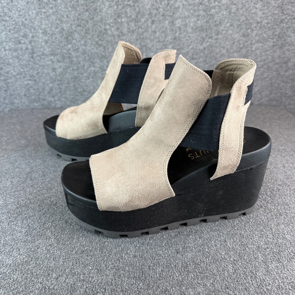 Coconuts by Matisse Ada‎ Suede Platform Wedge Sandals Womens 8M Black Lug Sole